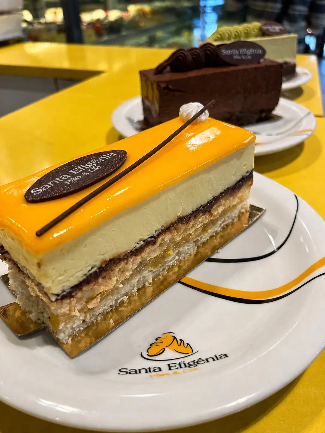 Doces produzidos e servidos pela Santa Efigênia